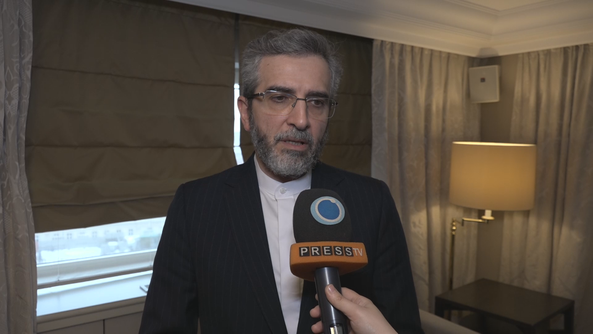 Iran won't accept anything less than 2015 nuclear deal, top negotiator says