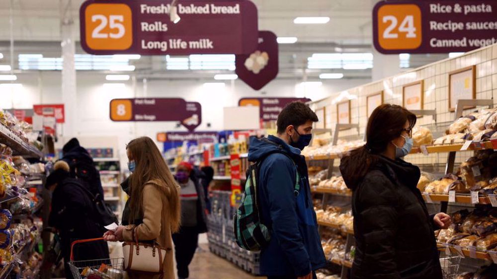 UK inflation spikes to decade-high on eve of BoE rate call