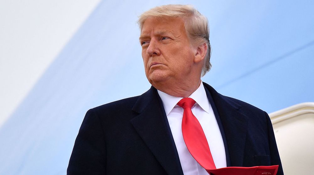 Trump asks Supreme Court to block release to Capitol riot probe