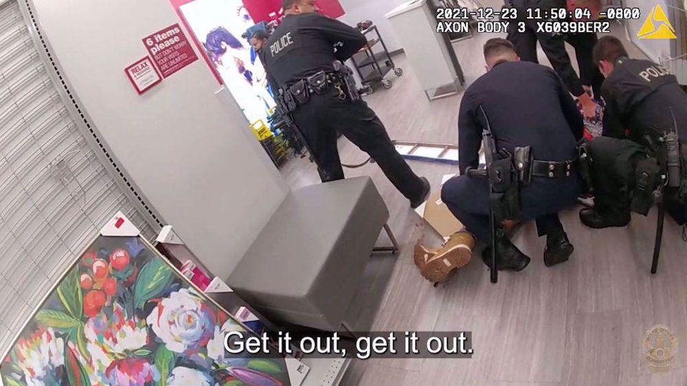 Parents of girl shot dead in LA store by US police call for justice