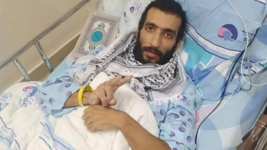 Palestinian prisoner walks free after 131 days of hunger strike 