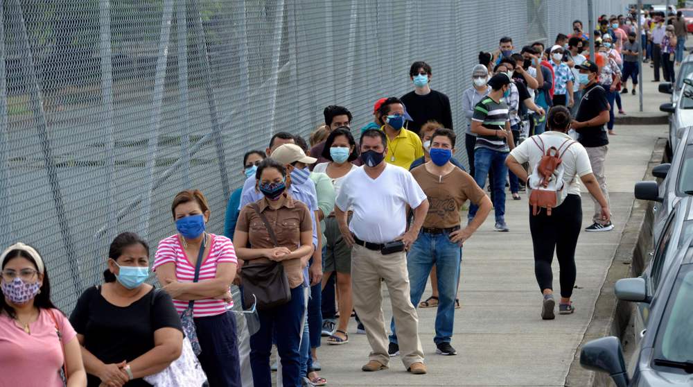 Ecuadorans vote to choose between socialist and banker for president