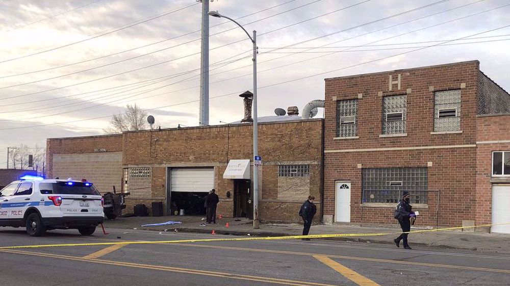 Two dead, 13 injured after shooting breaks out at Chicago party
