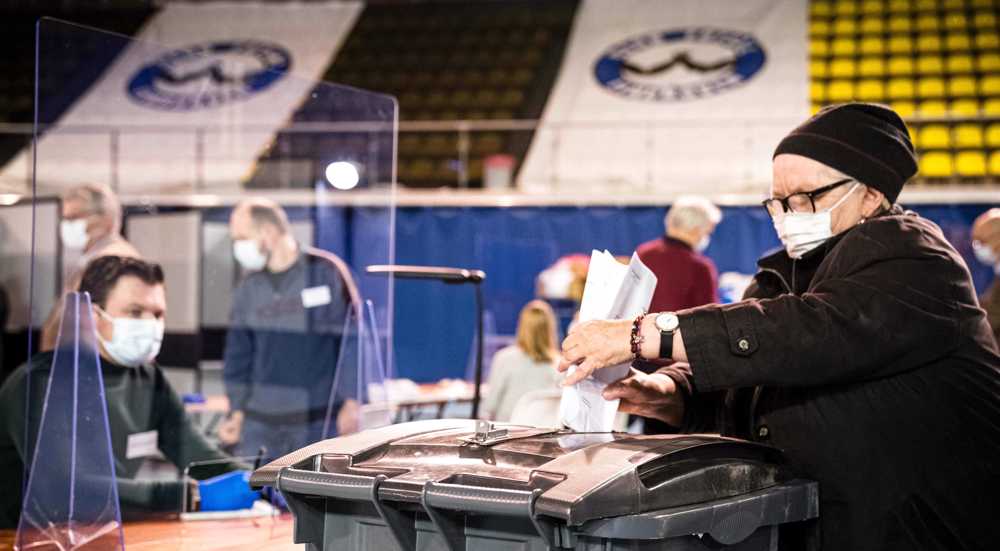 Dutch vote in three-day socially-distanced elections 
