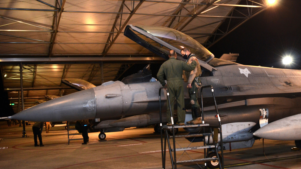 US deploys F-16s to Saudi Arabia despite criticizing war on Yemen