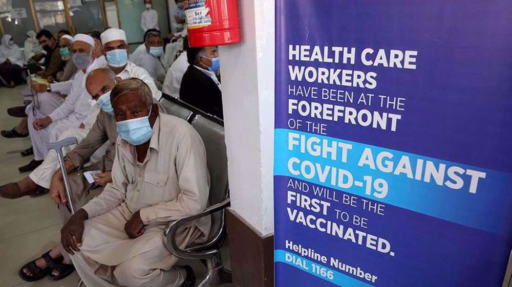 Pakistan asks army to help contain surge in COVID-19 cases