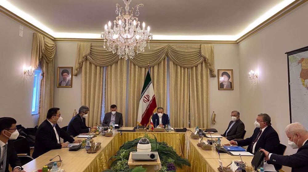 Iran, Russia China: US must remove sanctions at once as prerequisite to JCPOA return