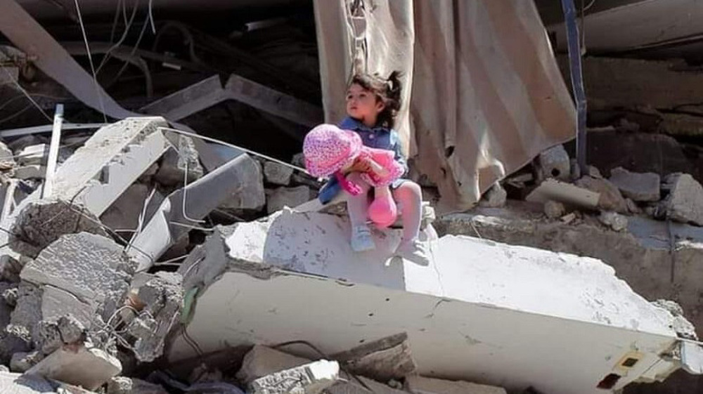 Gaza under terror: "Every call with my family could be the last"