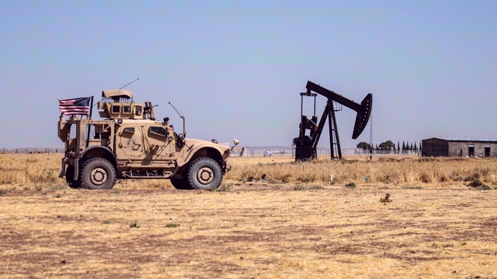 US convoy smuggles Syrian grain to Iraq: Report