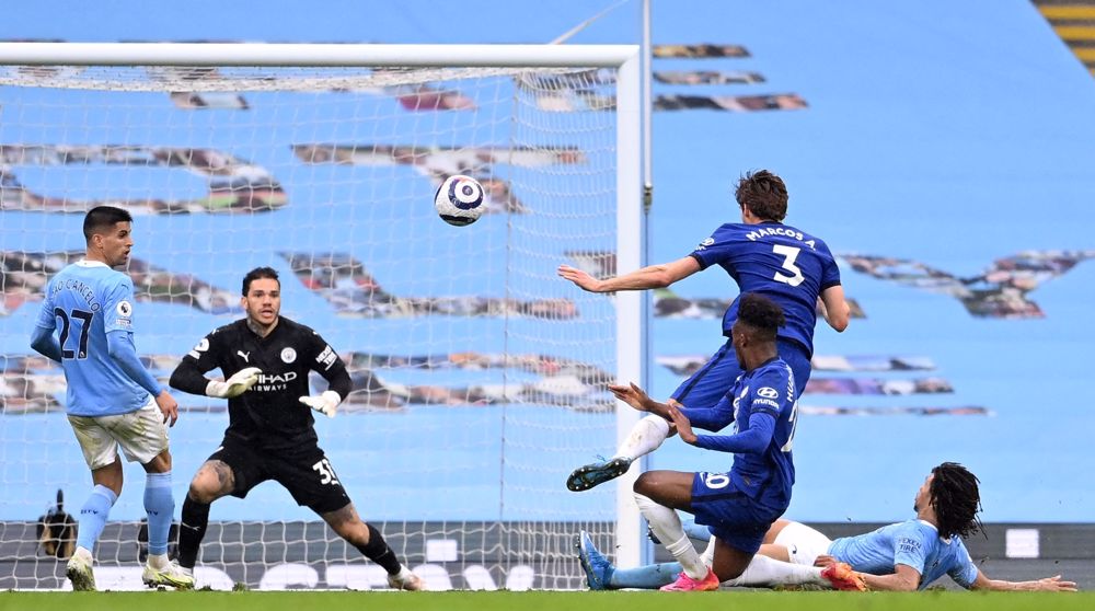 English Premier League: Manchester City 1-2 Chelsea
