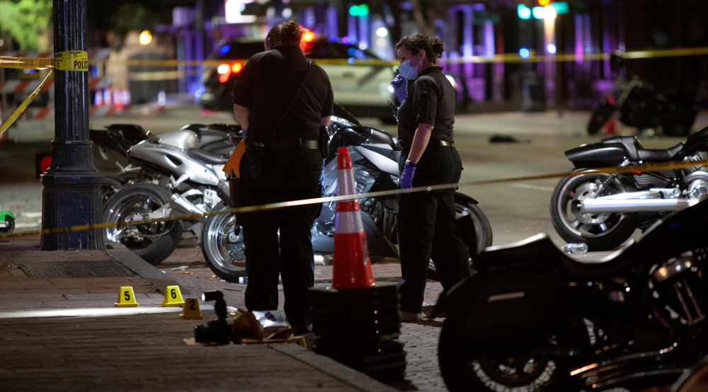 US mass shooting leaves many wounded