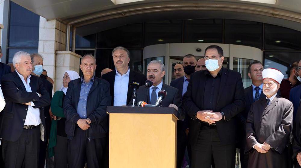 Palestinian officials hold sit-in, condemn Israel's ban on Palestinian media 
