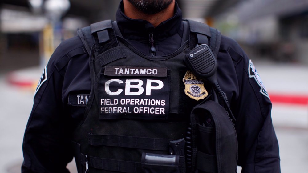 US border arrests surpass 1 million in 2021