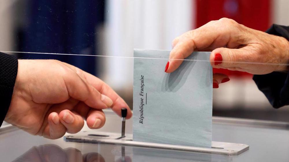 Turnout low as France votes in new Macron, Le Pen test