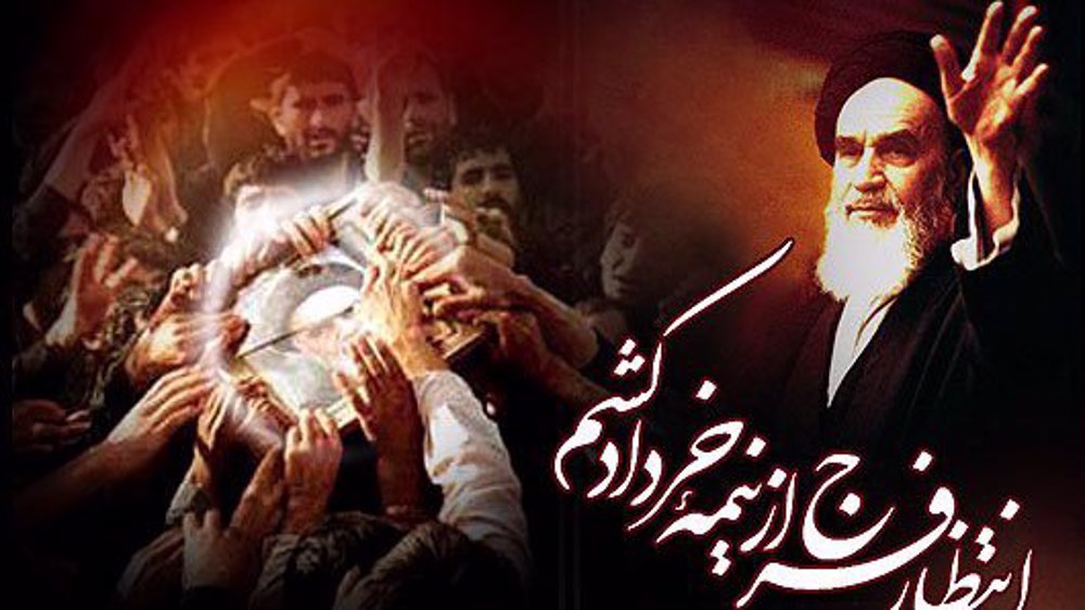 Iranians mourn anniversary of Imam Khomeini’s departure 
