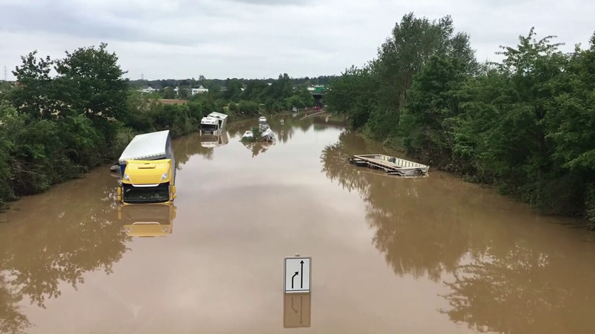 German floods kill at least 160, search for survivors continues as waters stay high