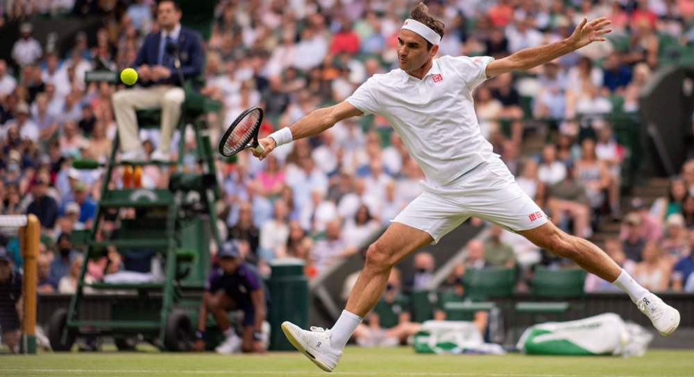 Wimbledon: Federer cruises past Richard Gasquet