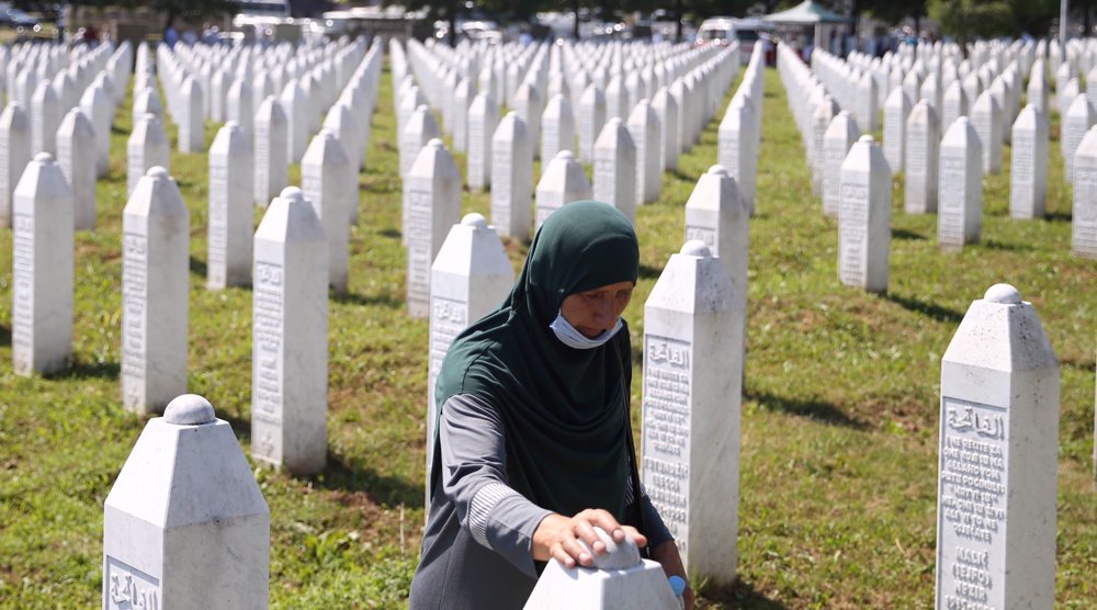 Top international official in Bosnia bans denial of genocide