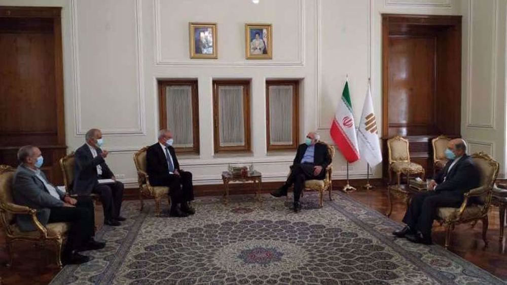 Iran’s Zarif hails cooperation with Cuba in vaccine production