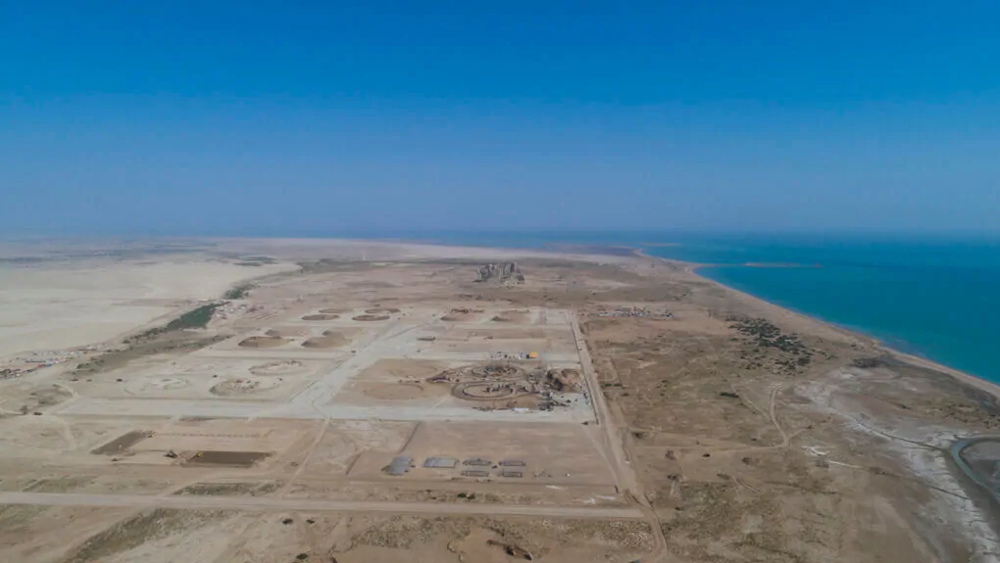 New oil terminal gives Iran greater geopolitical power 