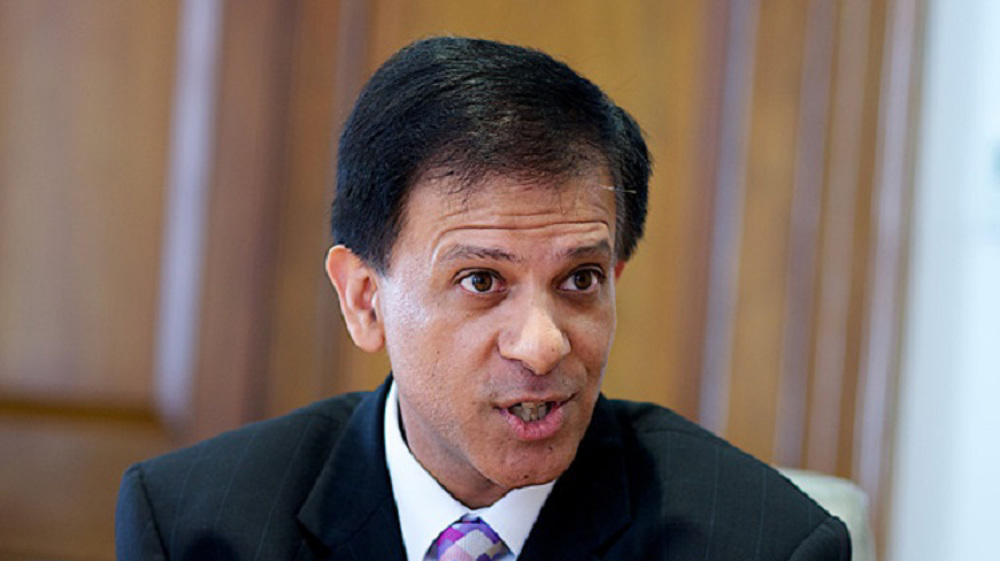 Leading doctors rebel against government Covid strategy 