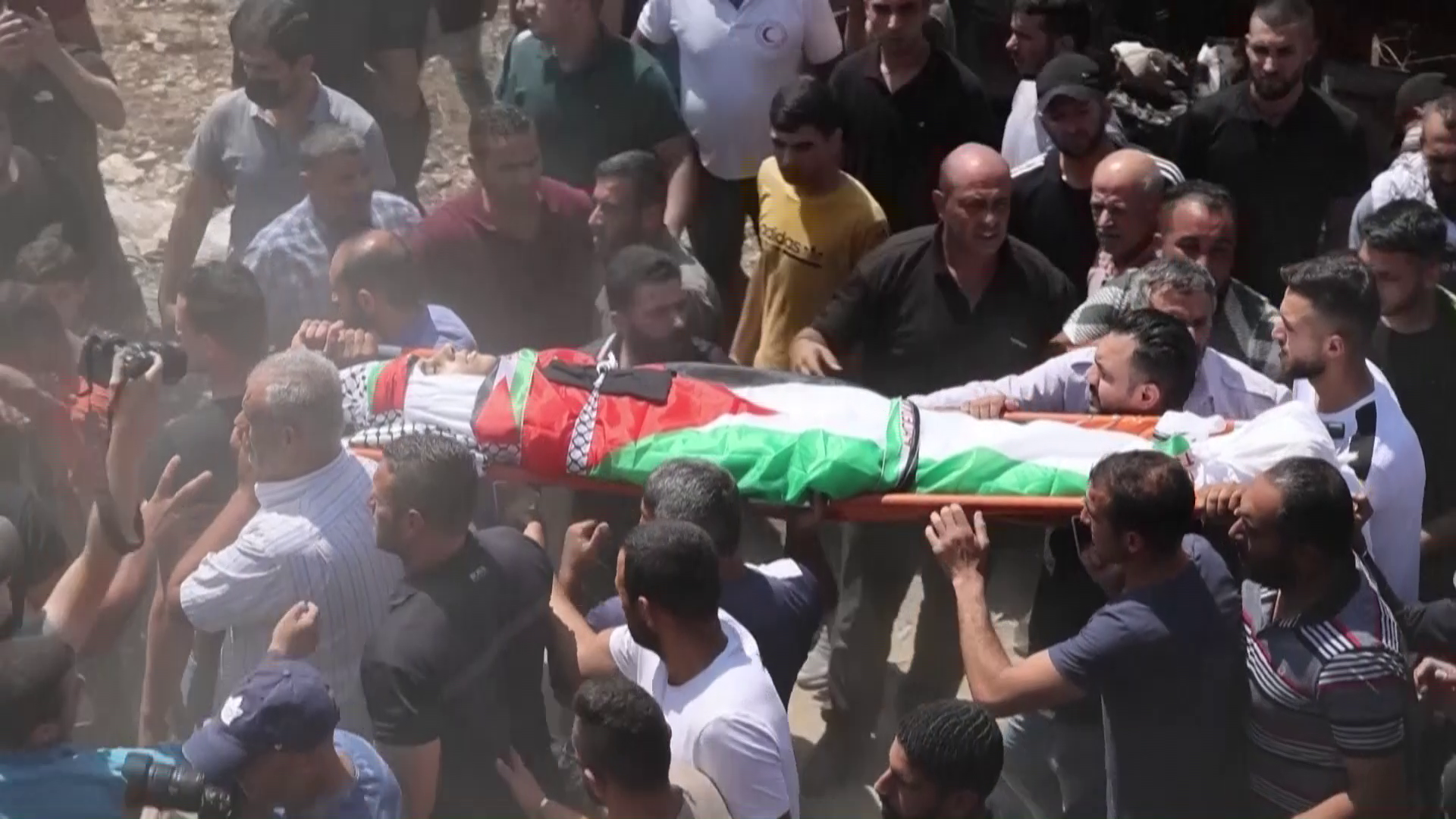 Palestinians bury man shot by Israeli soldiers in West Bank