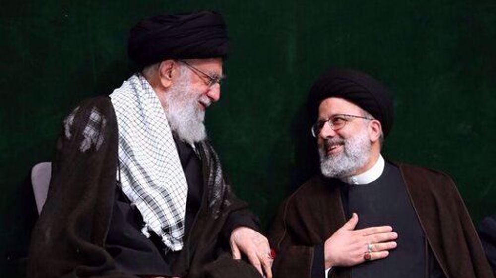 Leader to formally endorse Raeisi's presidency on Tuesday