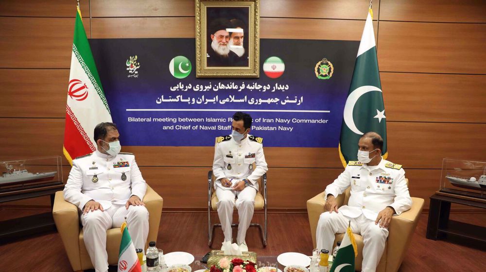 Iran, Pakistan key players in maintaining maritime security: Navy commander 