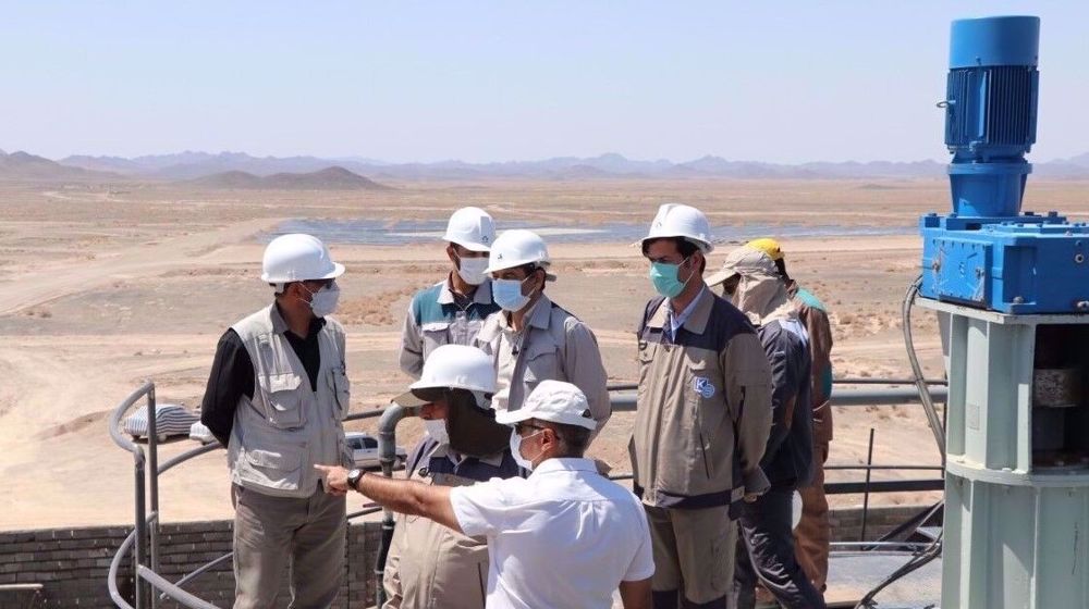 Iran building two gold processing plants in eastern province  