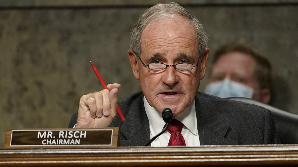 US senator admits ‘unnerving’ to see Iran fuel shipments to Lebanon amid sanctions