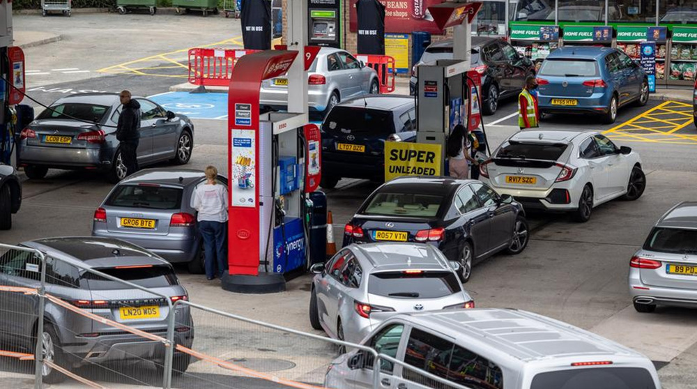 Pumps run dry in UK fuel crisis