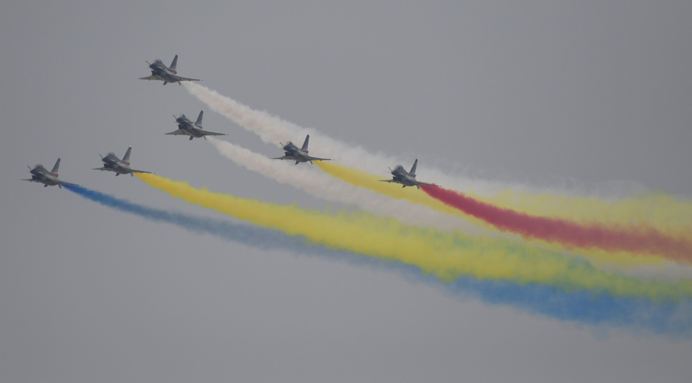 China flexes defensive muscles, displays advanced jets, drones