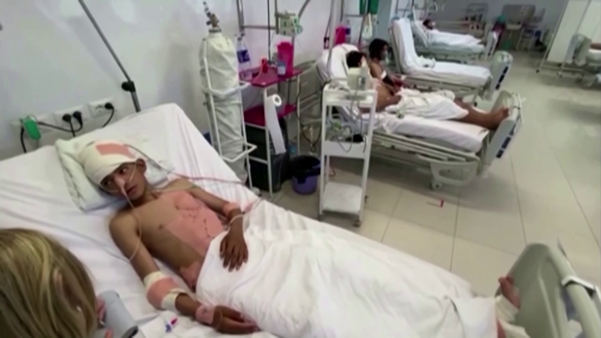 Hundreds of health facilities risk closure in Afghanistan: WHO