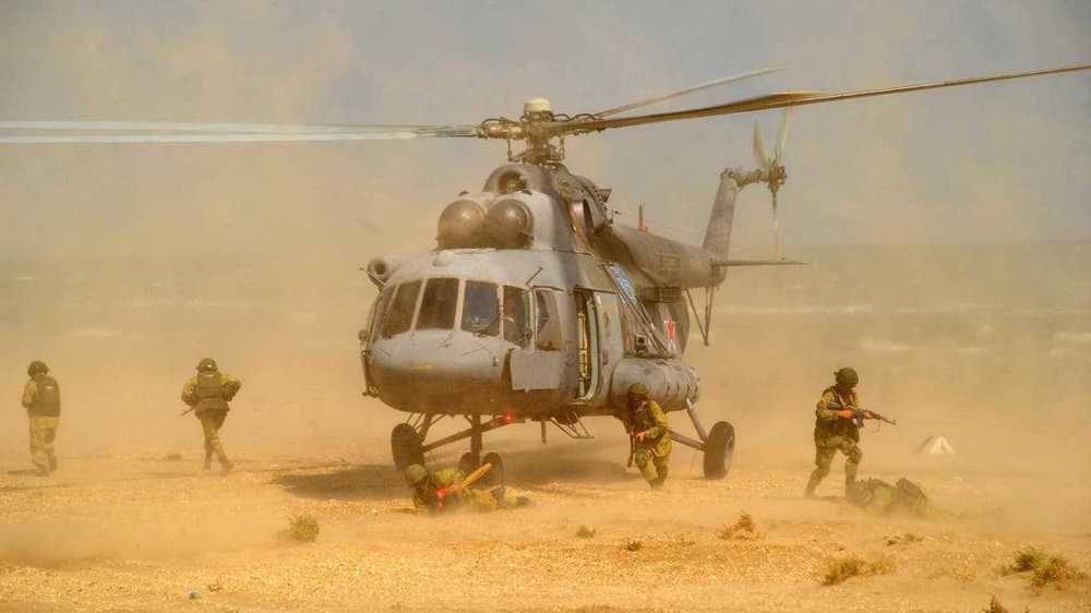 Russian, Syrian helicopter pilots hold first-ever joint drills in Syrian Desert