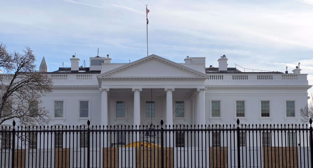 Ex-White House advisor pleads guilty to wire fraud