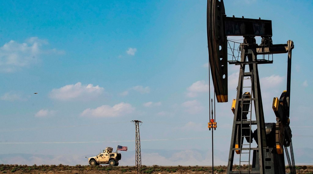 US military smuggles stolen Syrian oil to its bases in Iraq