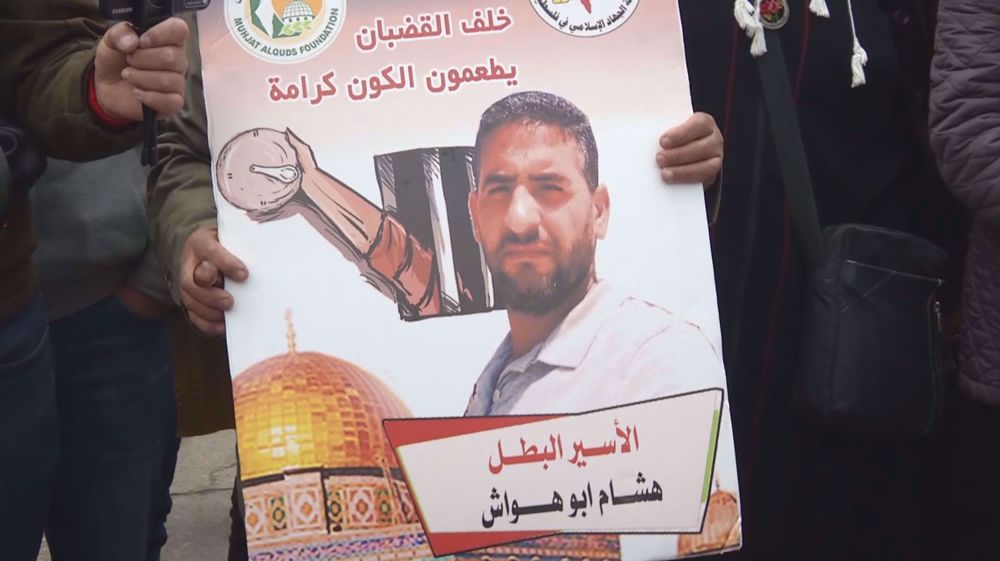 Israel under pressure to release hunger striking Palestinian inmate 