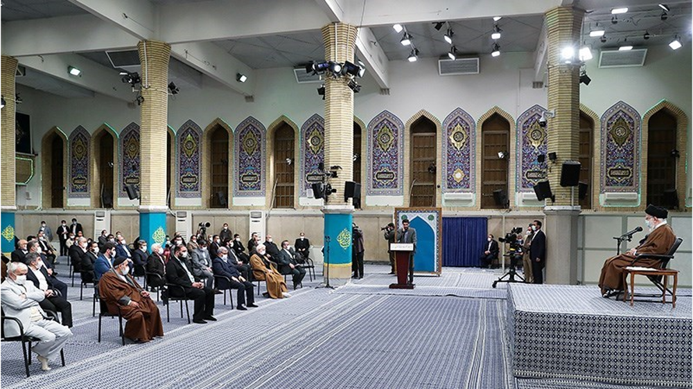 Ayatollah Khamenei: True struggle means striving to counter enemy 