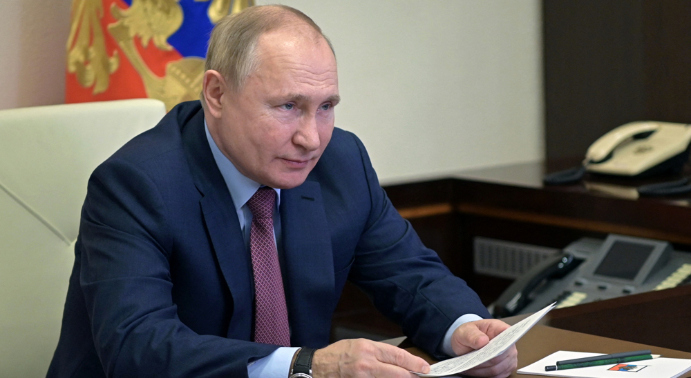 West ignored Russia's key security concerns, Putin tells Macron