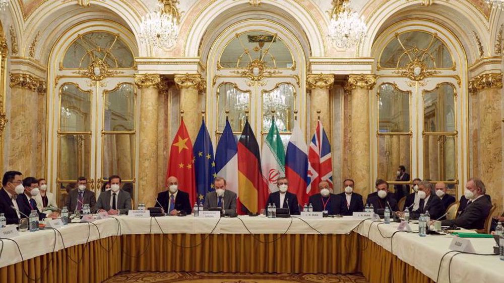 US should take ‘step-by-step’ approach to rejoining JCPOA before talks fail: Expert