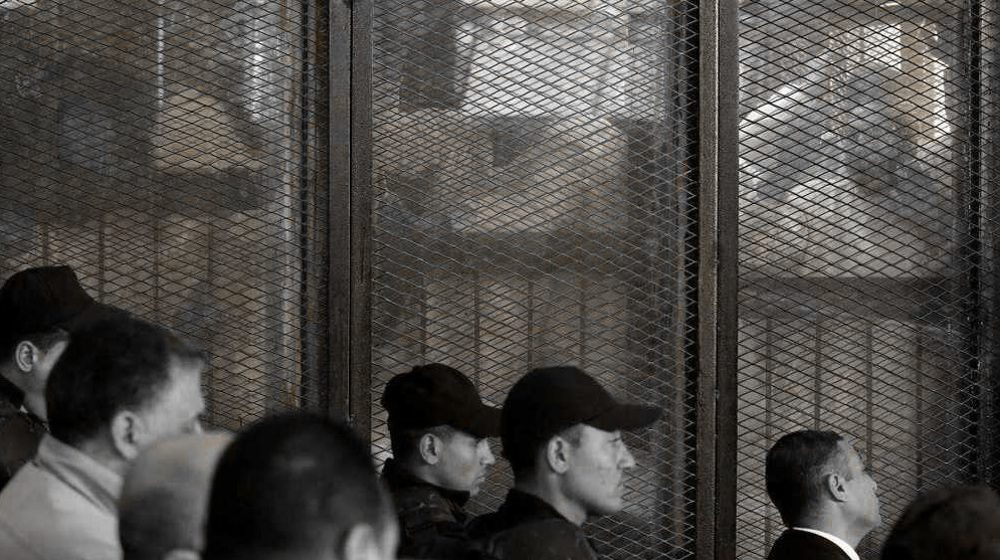 Egypt court sentences 10 Brotherhood members to death