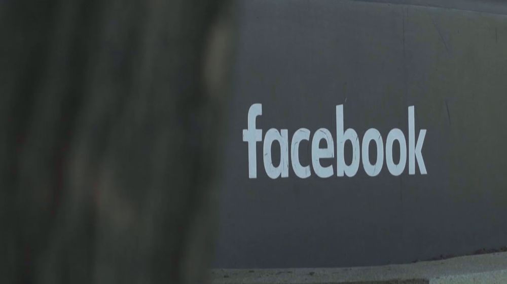 Facebook censors Palestinian journalists 