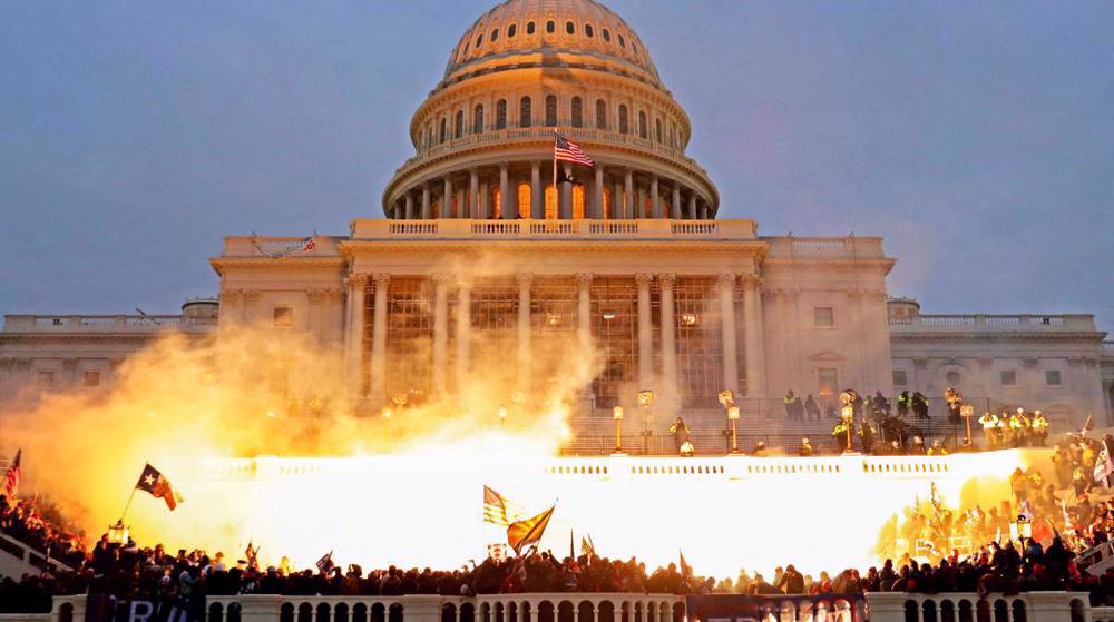 Jimmy Carter: US 'at genuine risk of civil conflict' 