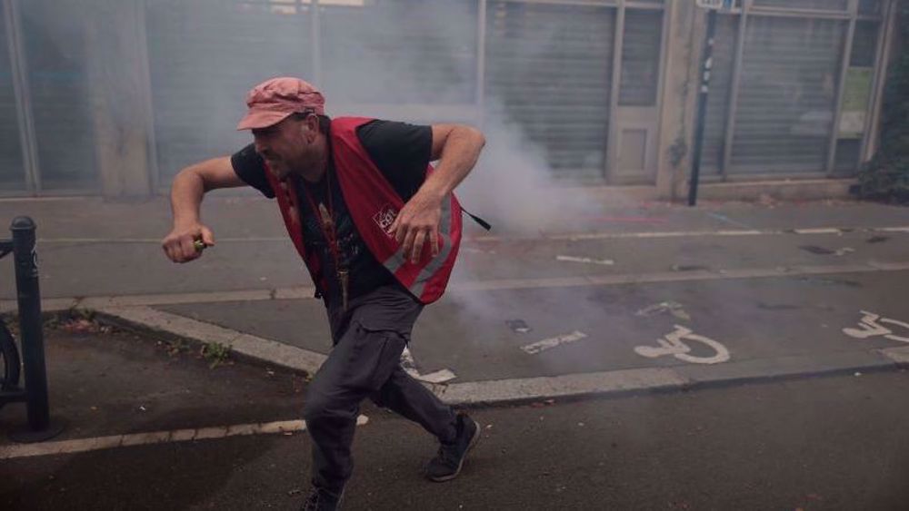 Iran condemns French police’s brutality against protesters demanding higher salaries