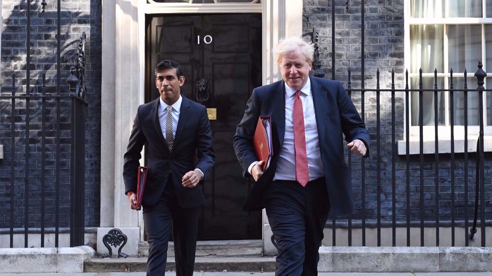 Rishi Sunak announces bid to replace Liz Truss