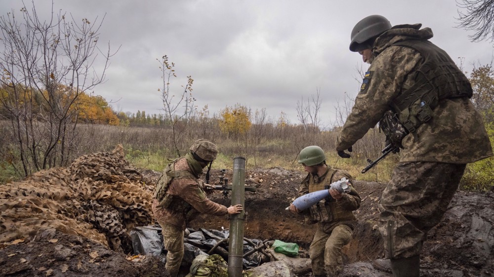 Ukraine committing war crimes in Kherson, Donbass, say refugees