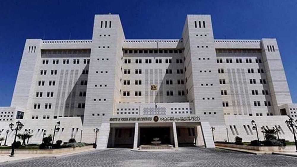 Syria denounces as ‘act of piracy’ US theft of crude oil, calls for withdrawal of troops