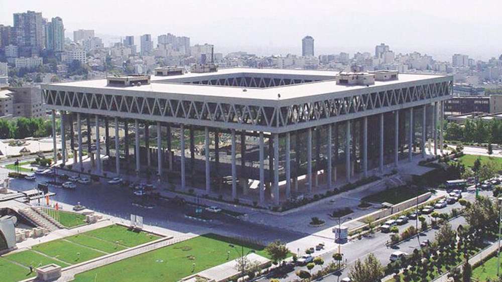 Muzzling press freedom: US sanctions IRIB chief, World Service head, other officials