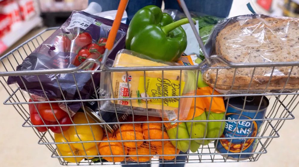 UK inflation hits 41-year high as WTO warns of recession in major economies