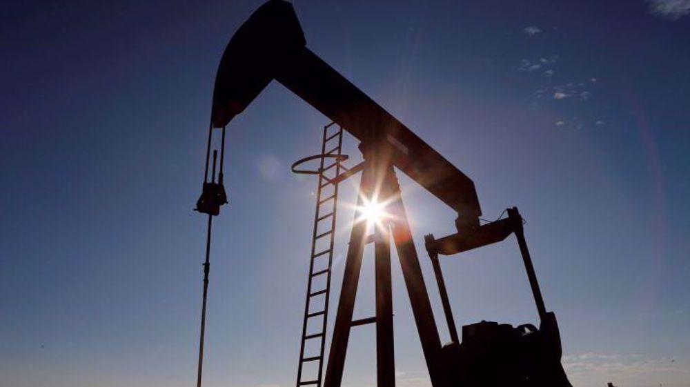 EU tentatively agrees $60 price cap on Russian seaborne oil: Document
